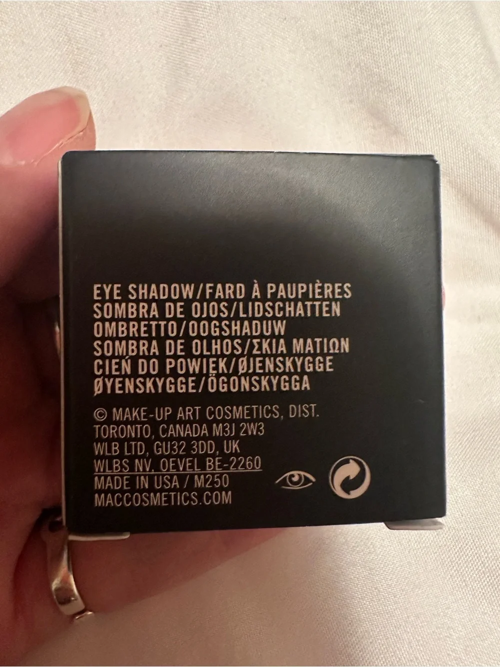 MAC Cosmetics Matte Eyeshadow -Saddle Matte